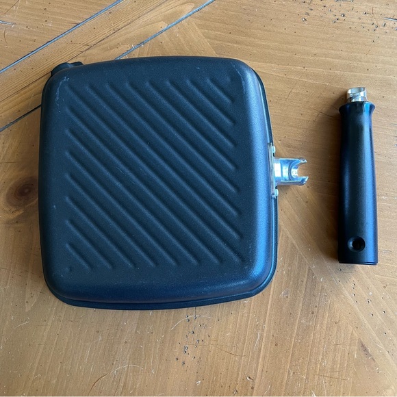 Titan Steak Grill Pan - Picture 3 of 3